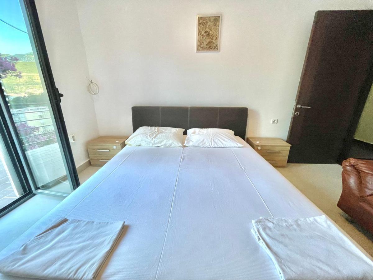 Sea View Apartments Milo บุดวา ภายนอก รูปภาพ