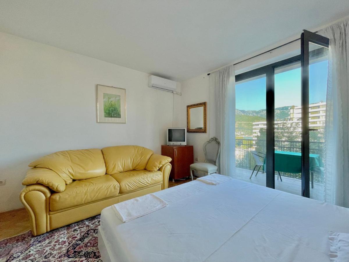 Sea View Apartments Milo บุดวา ภายนอก รูปภาพ